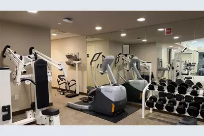 2626 Peachtree Road NW #1104, Atlanta, GA 30305 - Photo 38