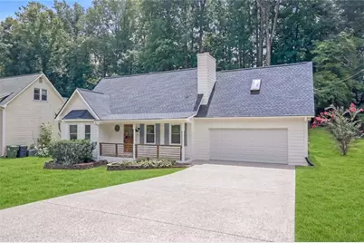 4491 Calumet Drive NW, Kennesaw, GA 30152 - Photo 2