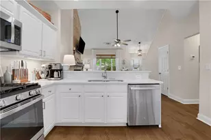 90 Regency Rd, Roswell, GA 30022 - Photo 6