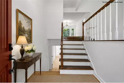 2516 Lorne Court SW, Marietta, GA 30064 - Photo 2