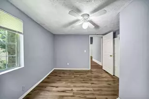 215 NE Smith Street NE, Rome, GA 30161 - Photo 16