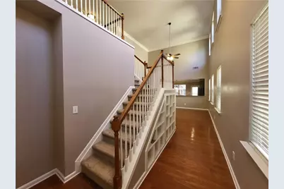 915 Silver Lake Drive, Acworth, GA 30102 - Photo 2