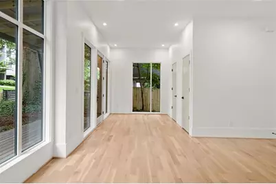 1112 Kirkwood Avenue SE, Atlanta, GA 30316 - Photo 4