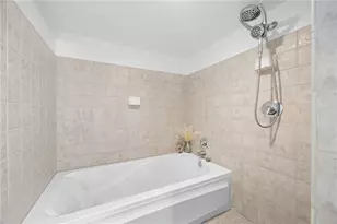 572 Edgewood Ave NE, Atlanta, GA 30312 - Photo 14
