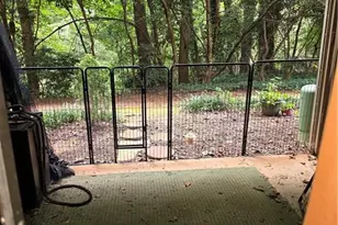 904 Garden Ct, Sandy Springs, GA 30328 - Photo 20