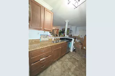 904 Garden Court, Sandy Springs, GA 30328 - Photo 8
