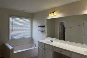 8910 Ruel Ln, Suwanee, GA 30024 - Photo 14
