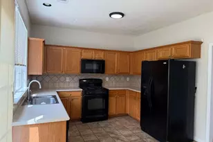 8910 Ruel Ln, Suwanee, GA 30024 - Photo 6