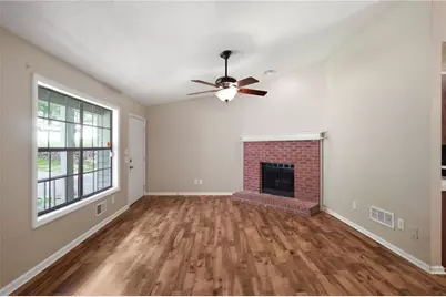 3971 Woodbridge Drive, Snellville, GA 30039 - Photo 10
