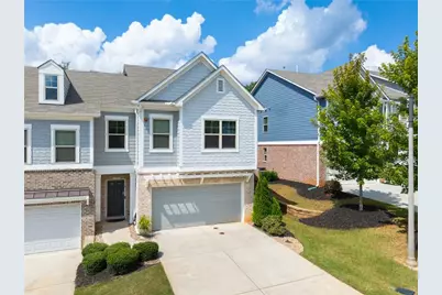 130 Maple Creek Way, Woodstock, GA 30188 - Photo 1