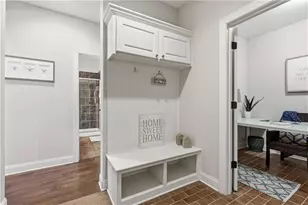 2530 Maple Ridge Ln, Cumming, GA 30041 - Photo 20