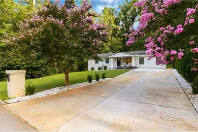 3638 Sheffield Place, Tucker, GA 30084 - Photo 2
