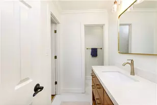 10120 Kinross Rd, Roswell, GA 30076 - Photo 14
