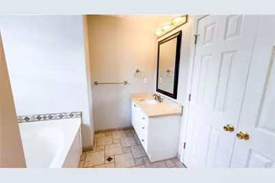 3040 Goldmist Drive, Buford, GA 30519 - Photo 38