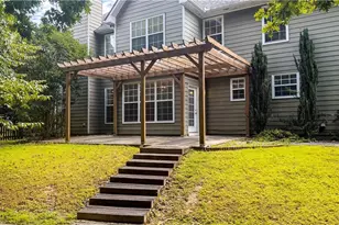3040 Goldmist Dr, Buford, GA 30519 - Photo 16