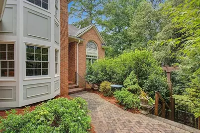 901 Denmeade Walk SW, Marietta, GA 30064 - Photo 4