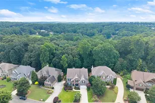 4535 Manor Creek Dr, Cumming, GA 30040 - Photo 4