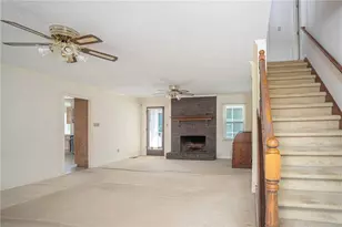195 Skyview Dr, Social Circle, GA 30025 - Photo 8