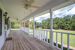 195 Skyview Dr, Social Circle, GA 30025 - Photo 4