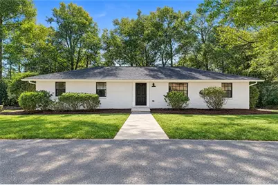 300 S Dale Avenue, Calhoun, GA 30701 - Photo 1
