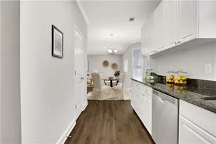 2431 Woodside Way, Chamblee, GA 30341 - Photo 14
