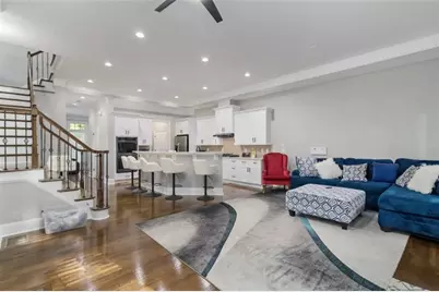 4280 Kingston Gate Cove, Atlanta, GA 30341 - Photo 2
