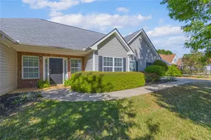 678 Bailey Dr, Jefferson, GA 30549 - Photo 2