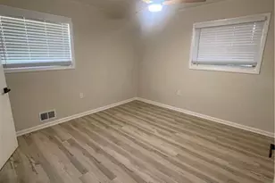 3128 Waters Rd SW, Atlanta, GA 30354 - Photo 10