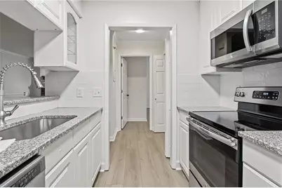 307 Barrington Hills Drive, Sandy Springs, GA 30350 - Photo 12