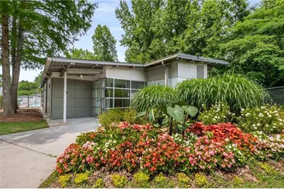 1380 Stirling Circle NW #26, Atlanta, GA 30318 - Photo 4