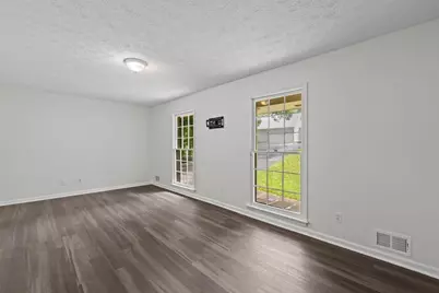 246 Barbara Lane SW, Mableton, GA 30126 - Photo 8