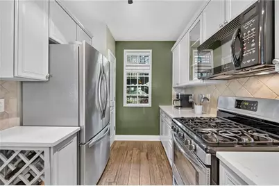 210 Creek View Lane #201, Roswell, GA 30075 - Photo 10