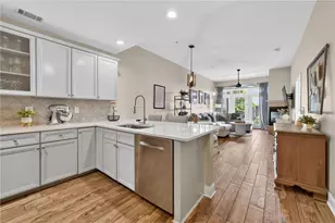210 Creek View Ln, Roswell, GA 30075 - Photo 2