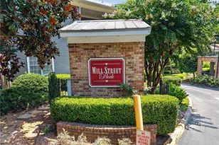 210 Creek View Ln, Roswell, GA 30075 - Photo 34