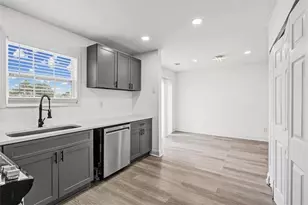 3475 Meadowlane Pl SW, Atlanta, GA 30331 - Photo 12