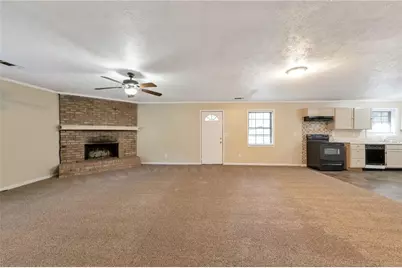 5835 Bearing Way, College Park, GA 30349 - Photo 6