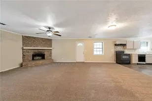 5835 Bearing Way, College Park, GA 30349 - Photo 6