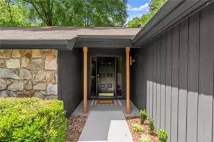 20 Sweetwood Ct, Roswell, GA 30076 - Photo 1