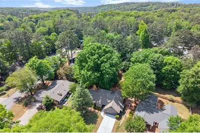 20 Sweetwood Court, Roswell, GA 30076 - Photo 8