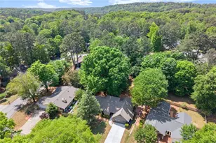 20 Sweetwood Ct, Roswell, GA 30076 - Photo 8