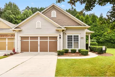 6243 Longleaf Drive, Hoschton, GA 30548 - Photo 2