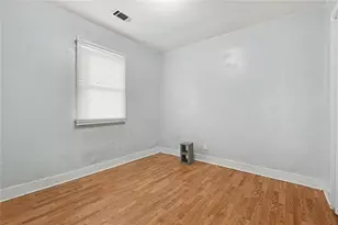 2203 Tiger Flowers Dr NW, Atlanta, GA 30314 - Photo 10