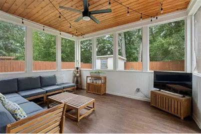 124 Sisson Avenue NE, Atlanta, GA 30317 - Photo 36