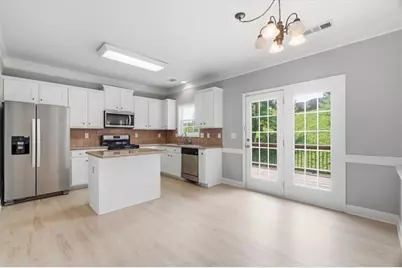 6081 Pierless Avenue, Sugar Hill, GA 30518 - Photo 14