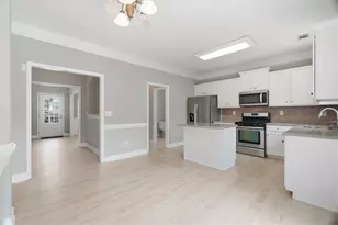 6081 Pierless Ave, Sugar Hill, GA 30518 - Photo 14