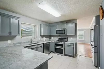 2100 Green Tree Court, Lithonia, GA 30058 - Photo 14