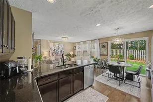 111 Village Trce, Woodstock, GA 30188 - Photo 16