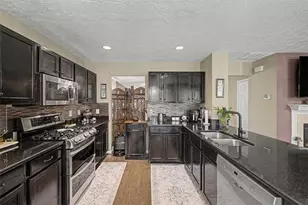 111 Village Trce, Woodstock, GA 30188 - Photo 12