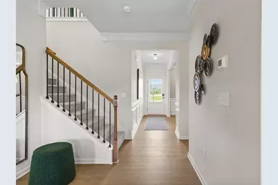 106 Meadowview Court, Carrollton, GA 30117 - Photo 4