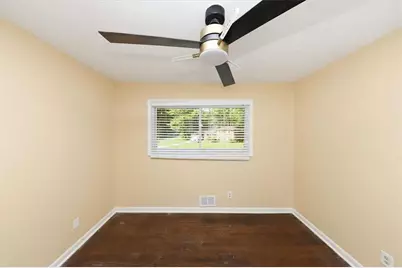 3603 Mecklinburg Pl, Decatur, GA 30032 - Photo 12